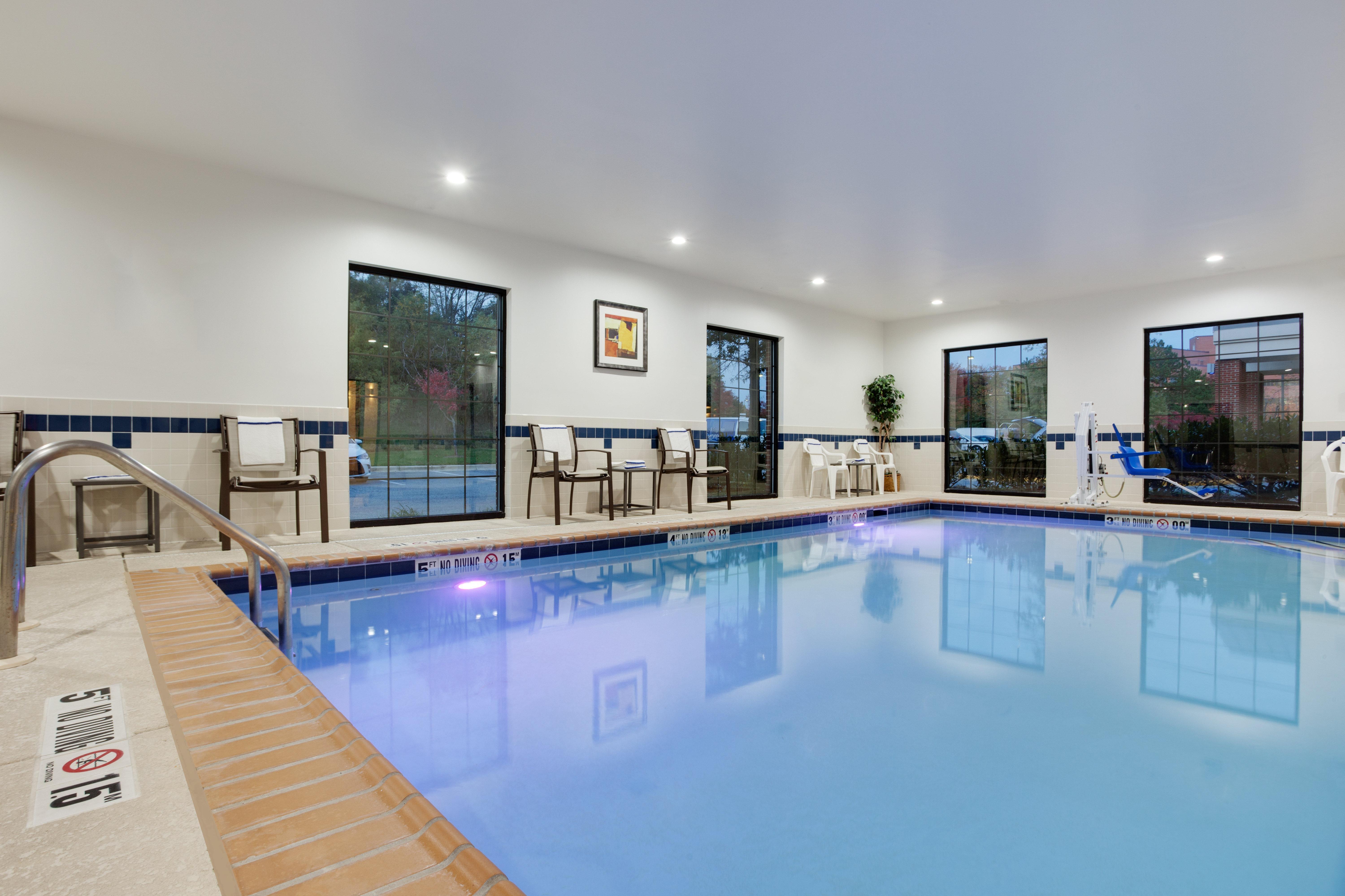 Holiday Inn Express I-95 Capitol Beltway - Largo By Ihg Zewnętrze zdjęcie