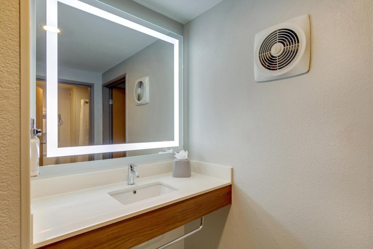 Holiday Inn Express I-95 Capitol Beltway - Largo By Ihg Zewnętrze zdjęcie
