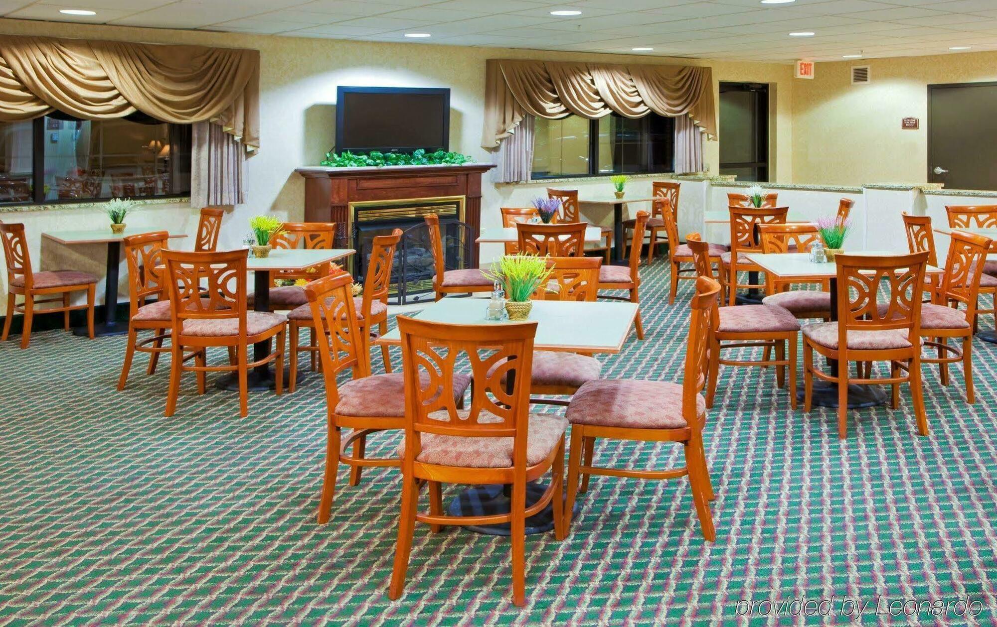 Holiday Inn Express I-95 Capitol Beltway - Largo By Ihg Zewnętrze zdjęcie