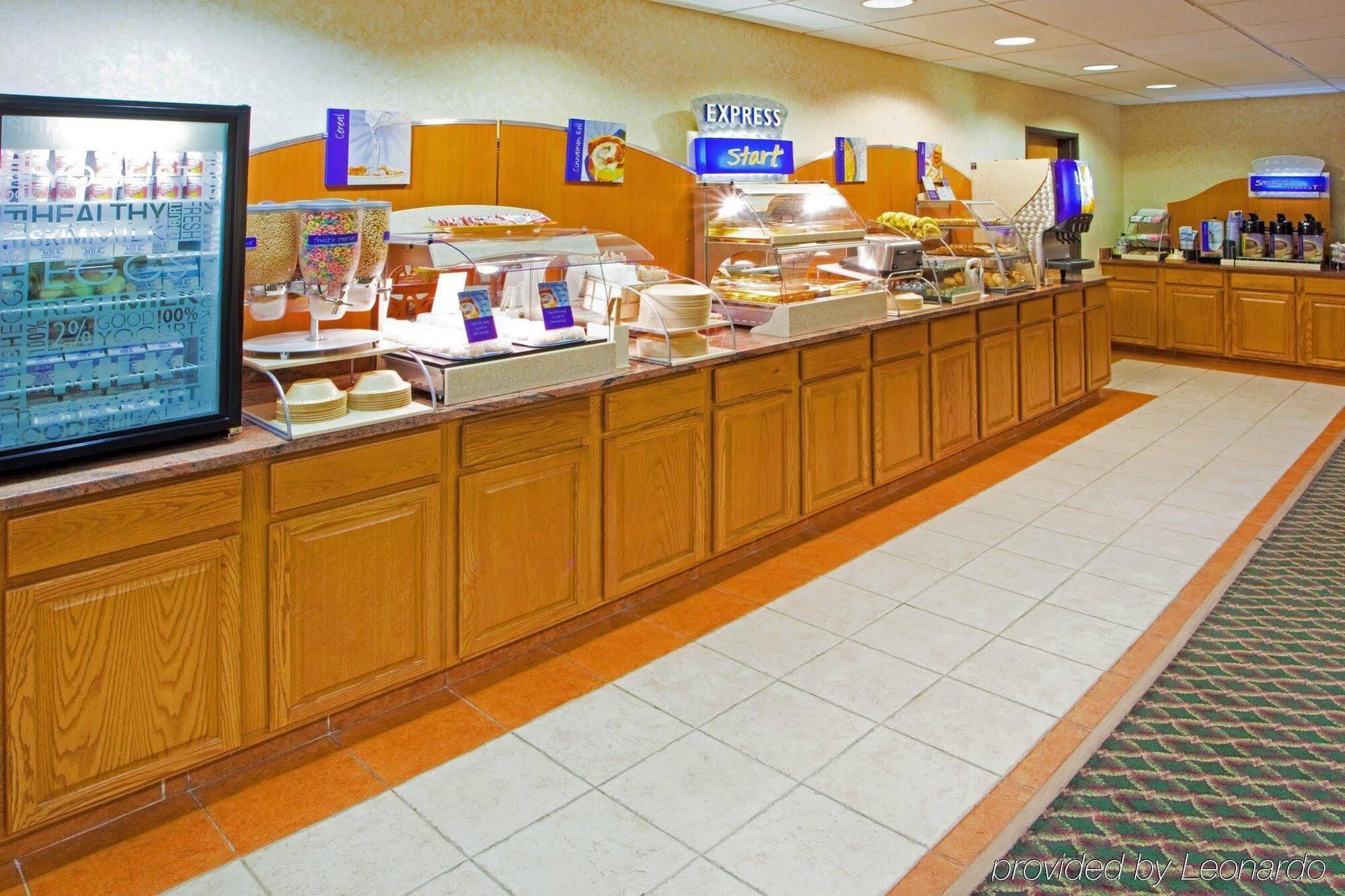 Holiday Inn Express I-95 Capitol Beltway - Largo By Ihg Zewnętrze zdjęcie